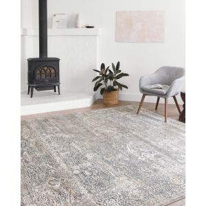 Loloi Rugs Lucia LCIALUC-03STIV
