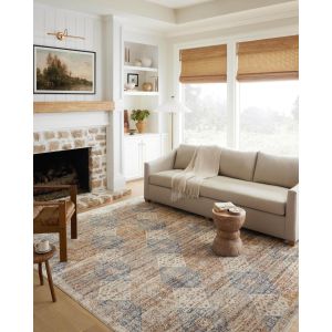 Loloi Rugs Sorrento SORRSOR-02IVML